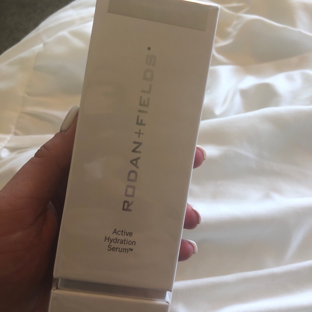 Rodan + Fields Active Hydration Serum